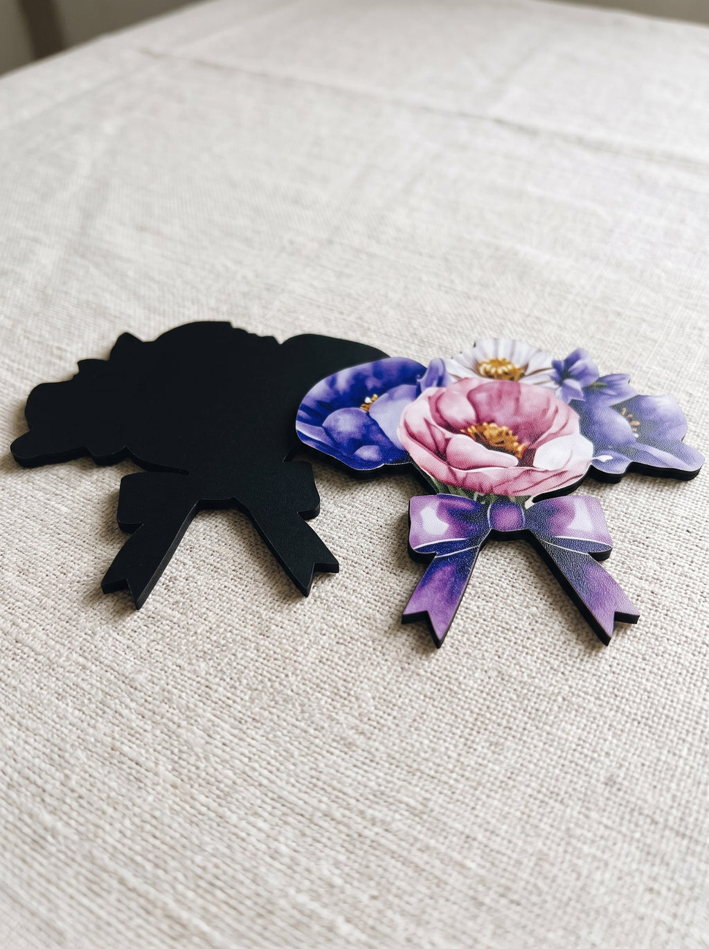 Lavender Blumenstrauß Set aus 4 Platzsets + Untersetzern – Bild 3