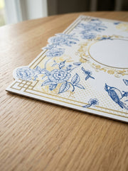 Royal Blaue Blüten & Vögel — Platzset, abwischbar