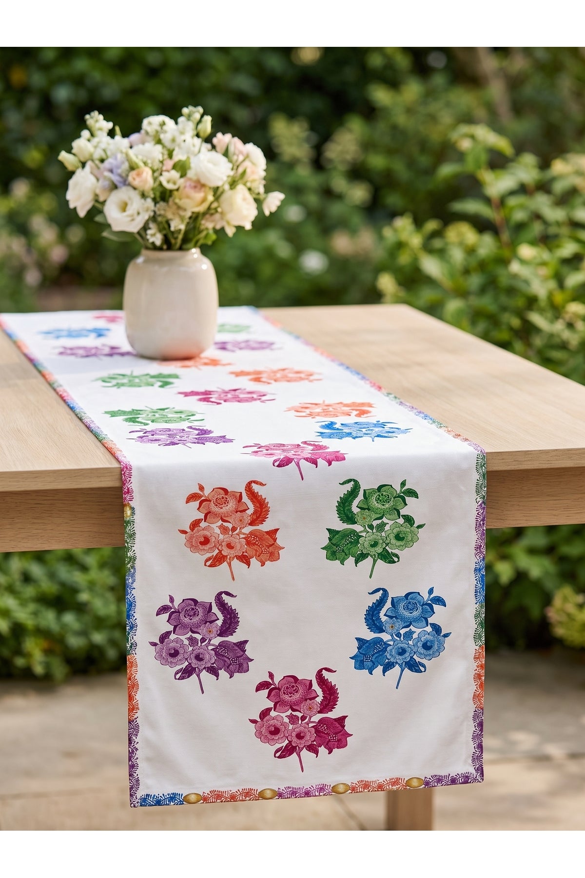 Fiesta Renkli Çiçek Desenli Dekoratif Runner 40x140 cm