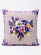 Lavender Blumenstrauß 2er-Set Kissenbezüge – vor weißem Hintergrund