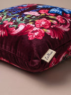 Lavin Bow & Floral set of 2 cushion covers – edge and seam close-up