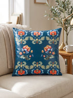 Loya Floral set of 4 cushion covers – close-up on a sofa