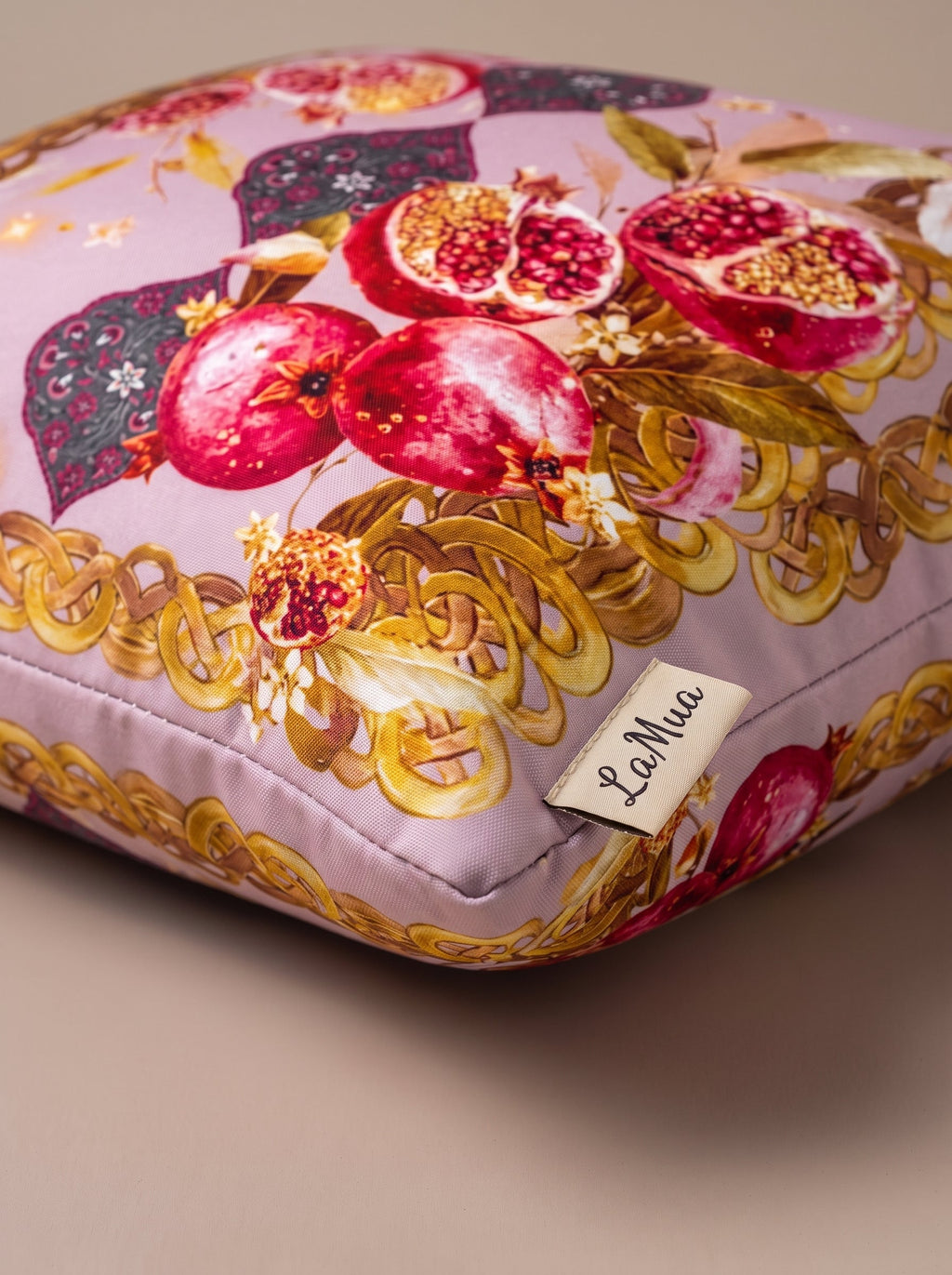 Mona Pomegranate & Gold Border set of 4 cushion covers – edge and seam close-up