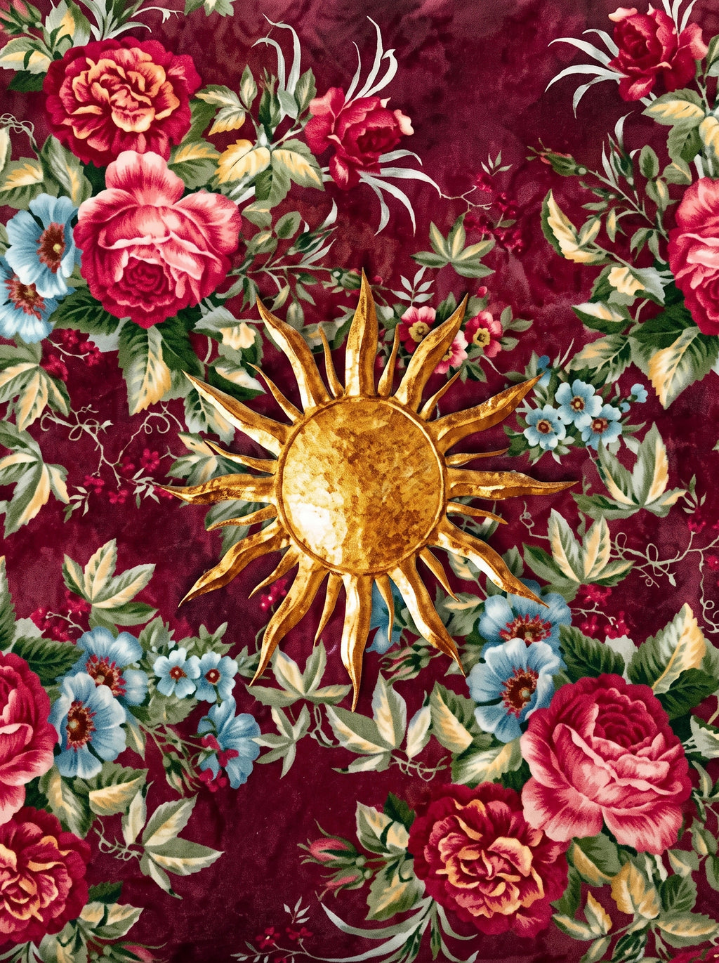 Sole Sun & Floral set of 2 cushion covers – pattern and texture close-up